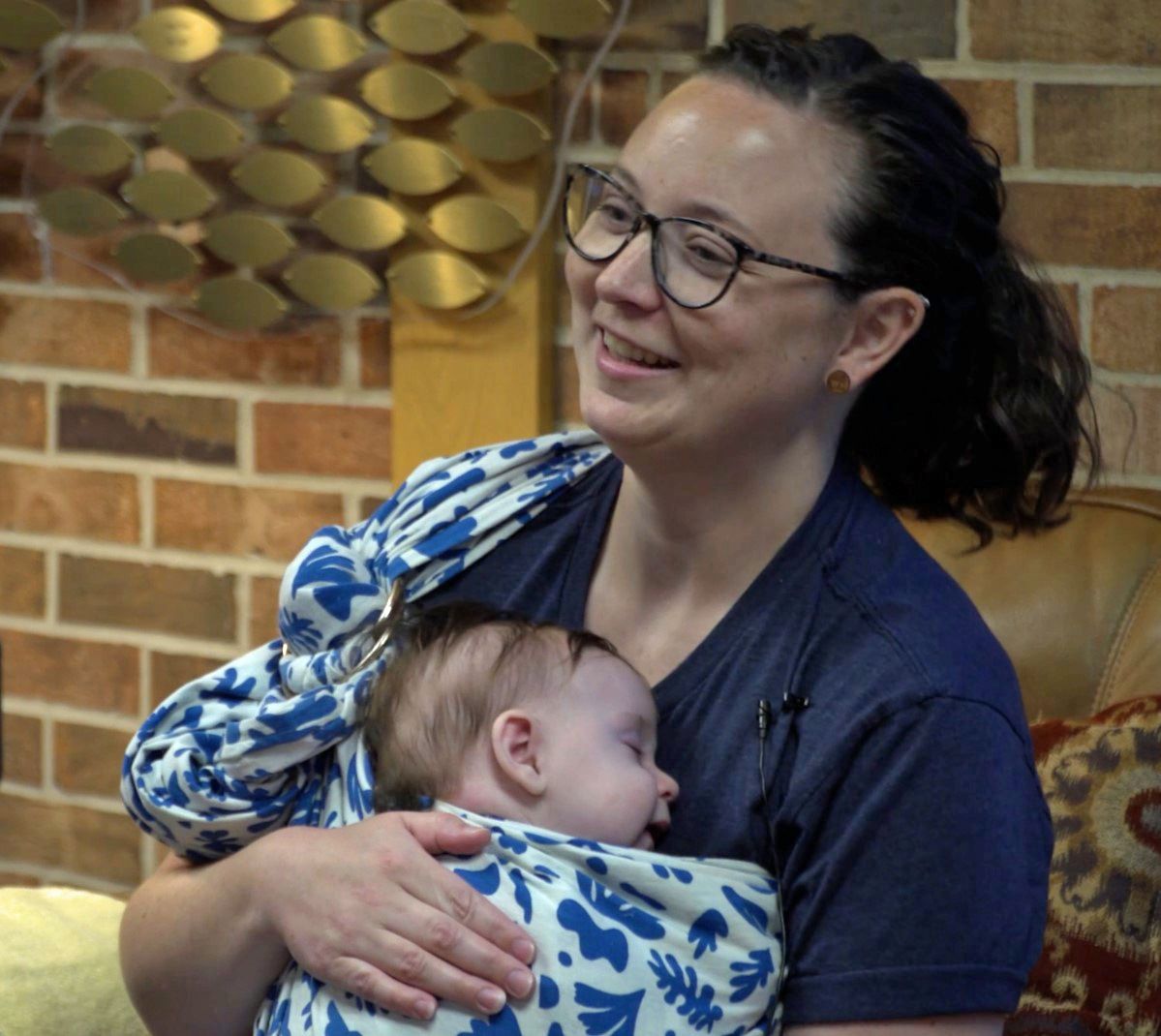 Sioux Falls mothers meet monthly to discuss their experiences giving birth via caesarean section