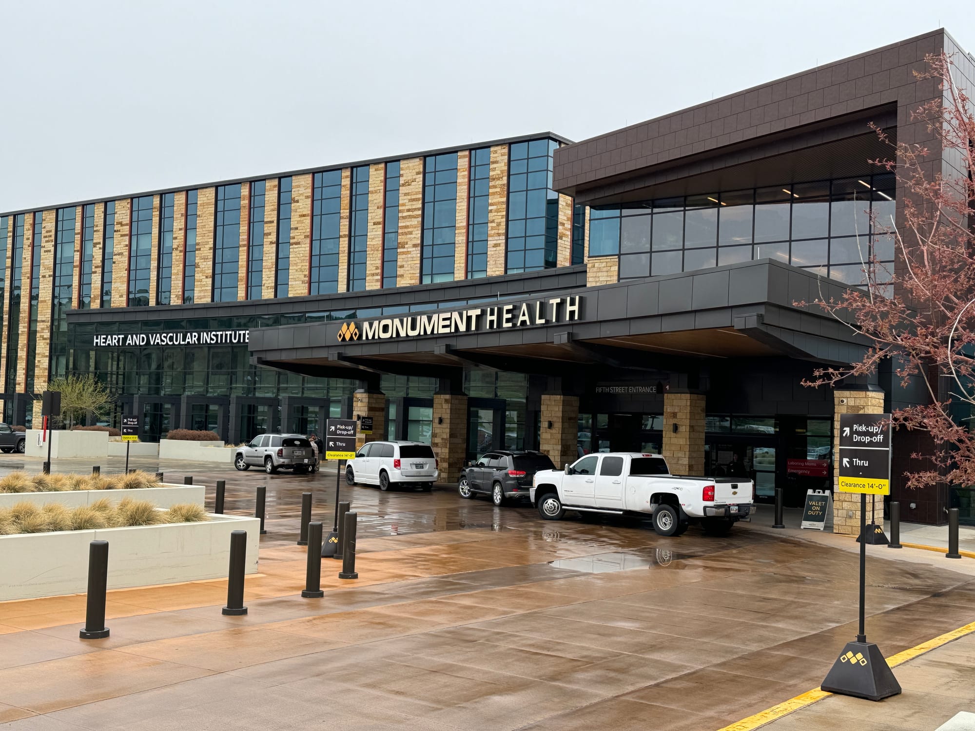 Exterior of Monument Health in Rapid City, South Dakota