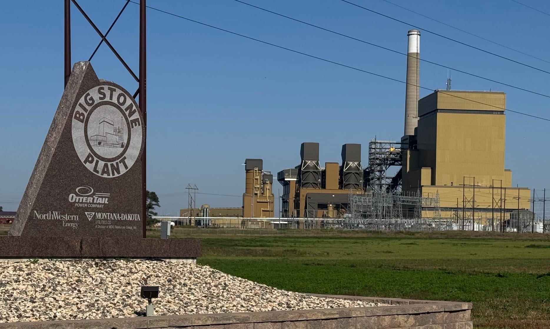 The coal-fired electricity plant in Big Stone City, S.D., is shown on Sept. 25, 2025. (Photo: Bart Pfankuch / South Dakota News Watch)