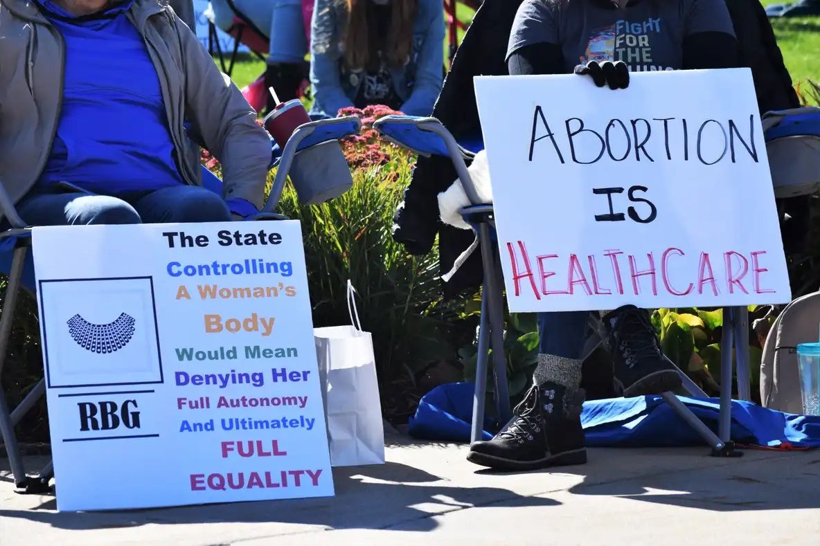 Is proposed abortion amendment ‘far more extreme’ than Roe v. Wade?