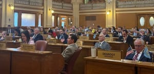 Legislature sustains governor’s 2 vetoes