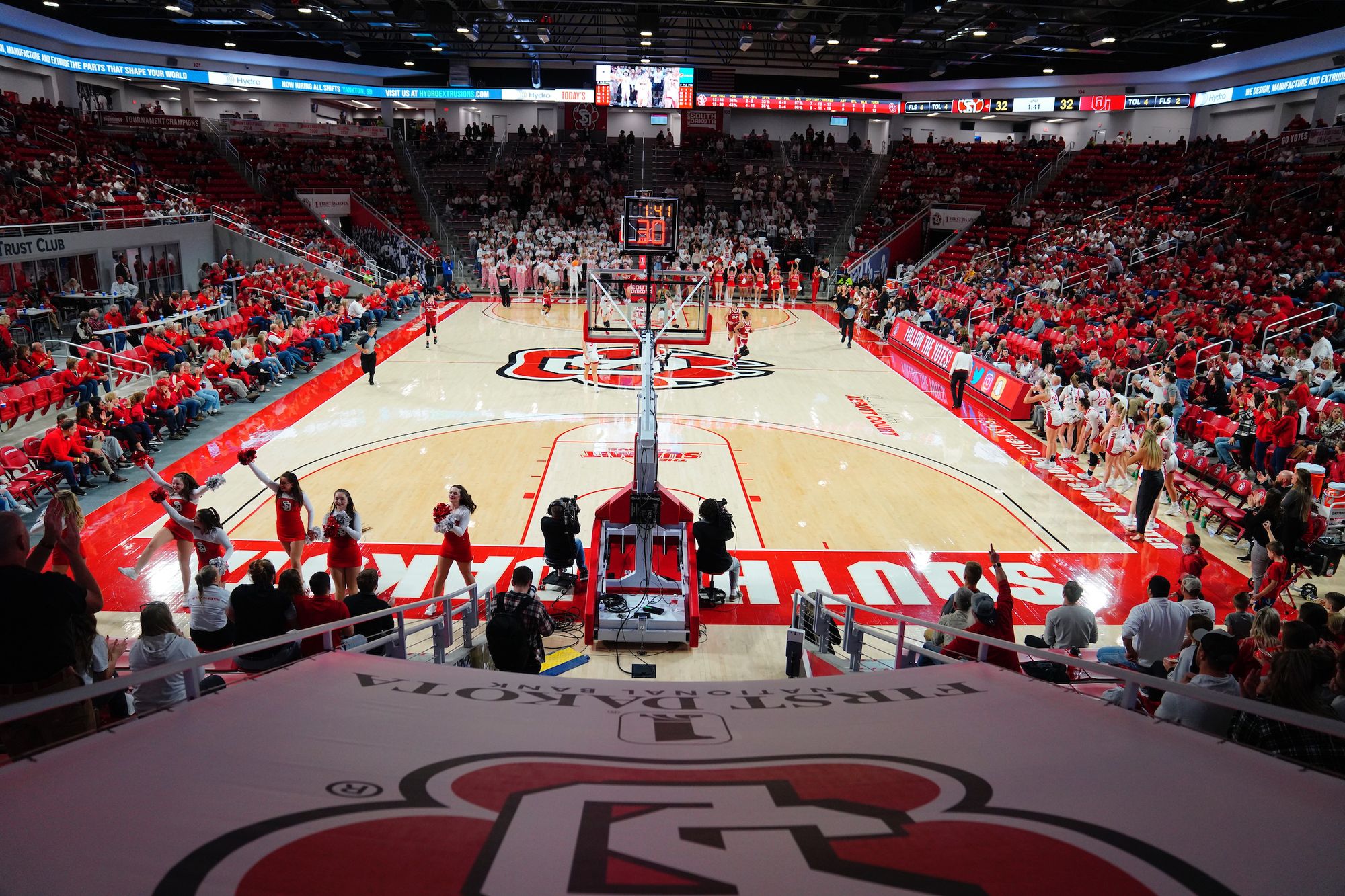 University of South Dakota men's basketball